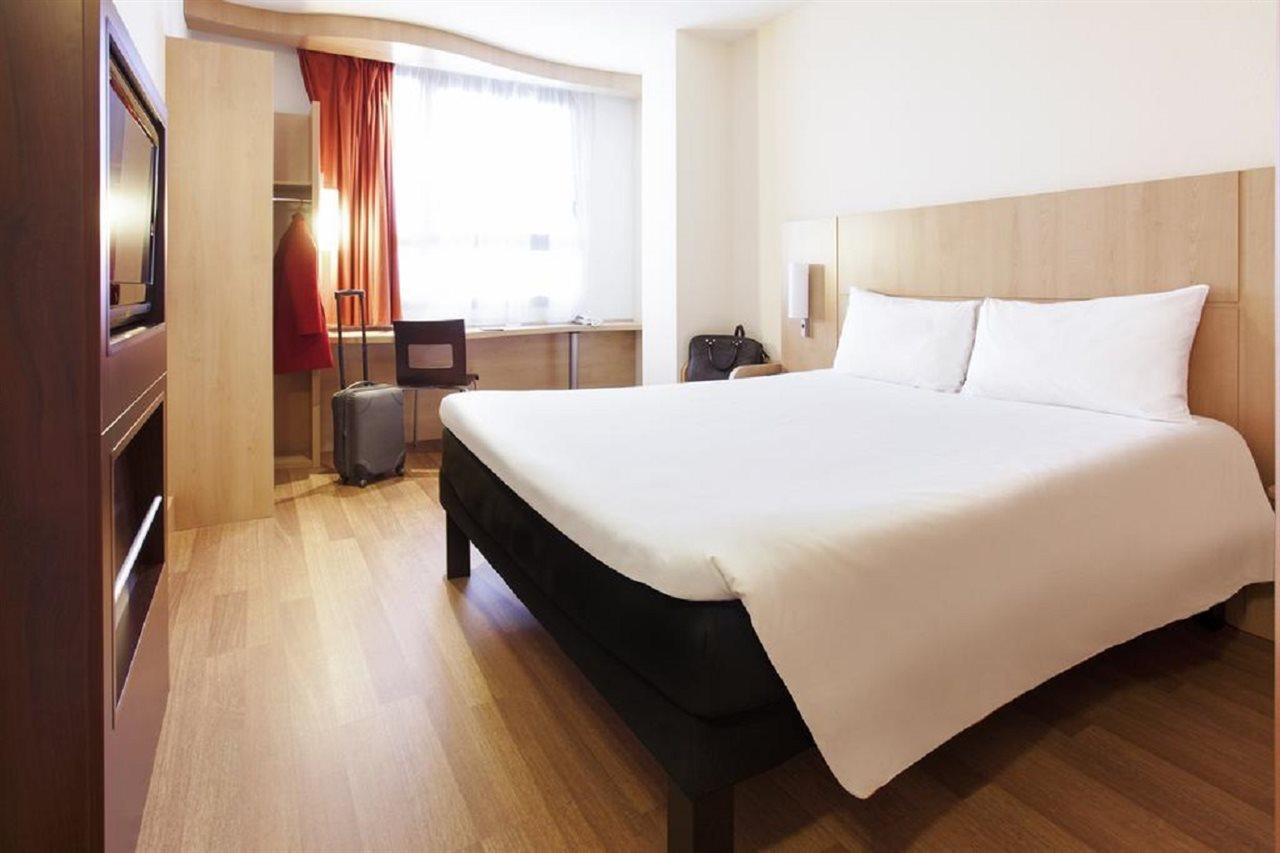 Ibis Centro Ventas Hotel 2*